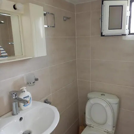 Vineyard Дом отдыха *